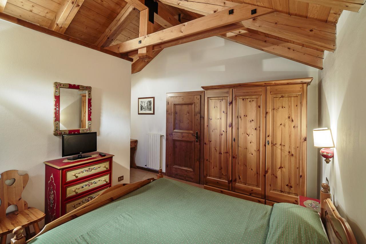 Dependance Hotel Corona Cortina dʼAmpezzo Eksteriør bilde